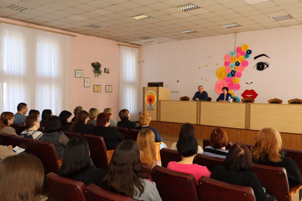 Валентина Харлашка: Сегодня, 20 марта, провела встречу с трудовым коллективом филиала «Макеевкатеплосеть» ГУП ДНР «Донбасстеплоэнерго»