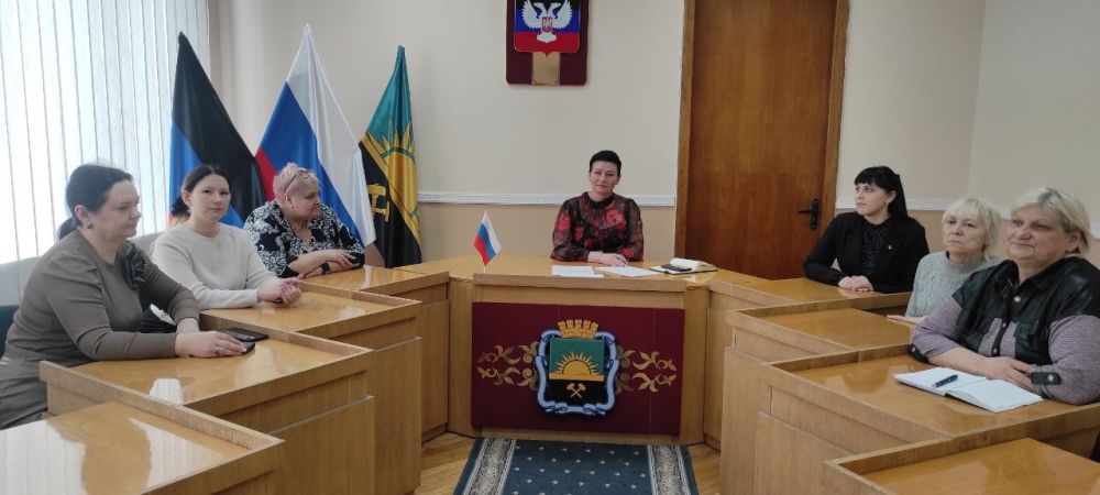 В Кировском внутригородском районе провели заседание политсовета