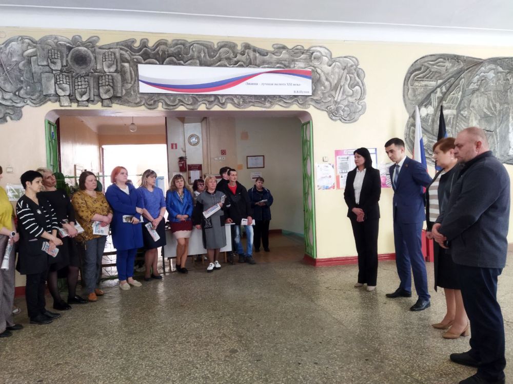 В Кировском внутригородском районе прошла встреча с населением