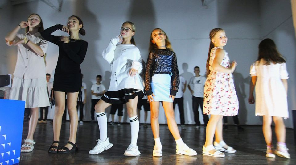    . ,   ,   ,             ,     