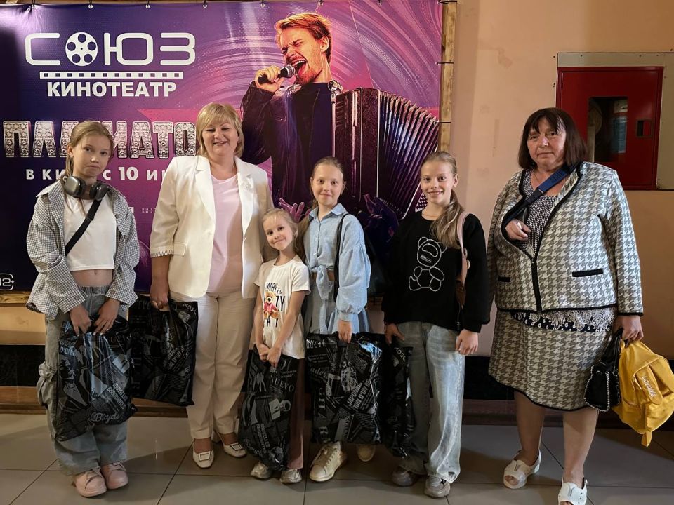 3     ,   ,      ,     ,         ...