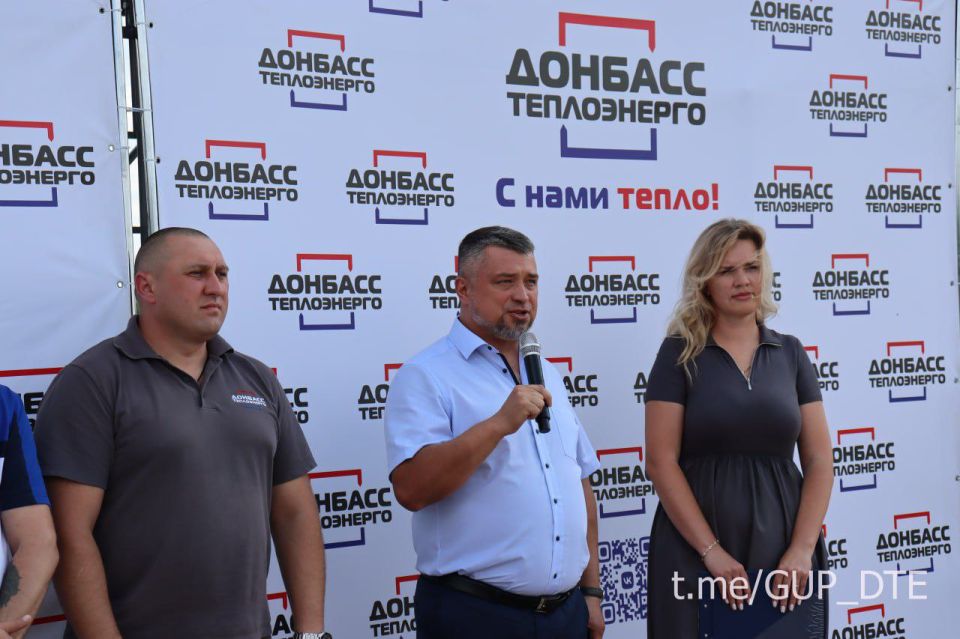  ,      :     , ,    ߻    λ