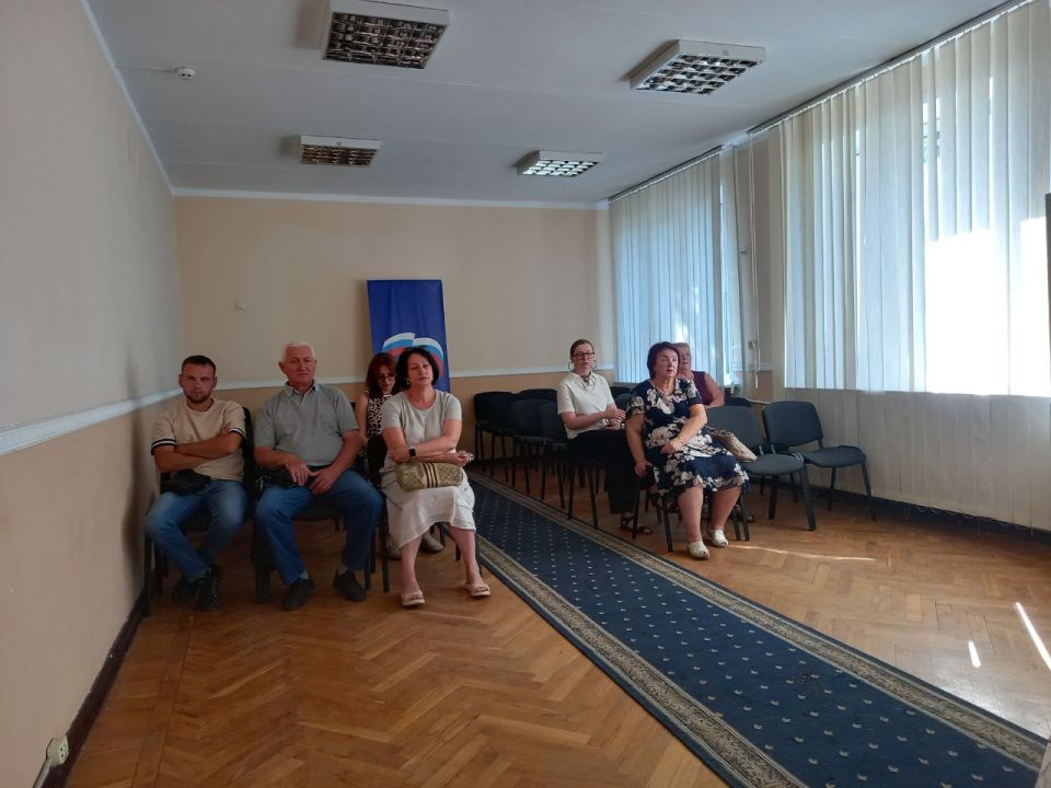 Сегодня, 21 июля, в Управе Кировского внутригородского района прошло первое совещание комиссии, созданной распоряжением Управы Кировского внутригородского района Администрации городского округа Макеевка от 06.06.2025 № 16 по... Сегодня, 21 июля, в Управе Кировского внутригородского района прошло первое совещание комиссии, созданной распоряжением Управы Кировского внутригородского района Администрации городского округа Макеевка от 06.06.2025 № 16 по...