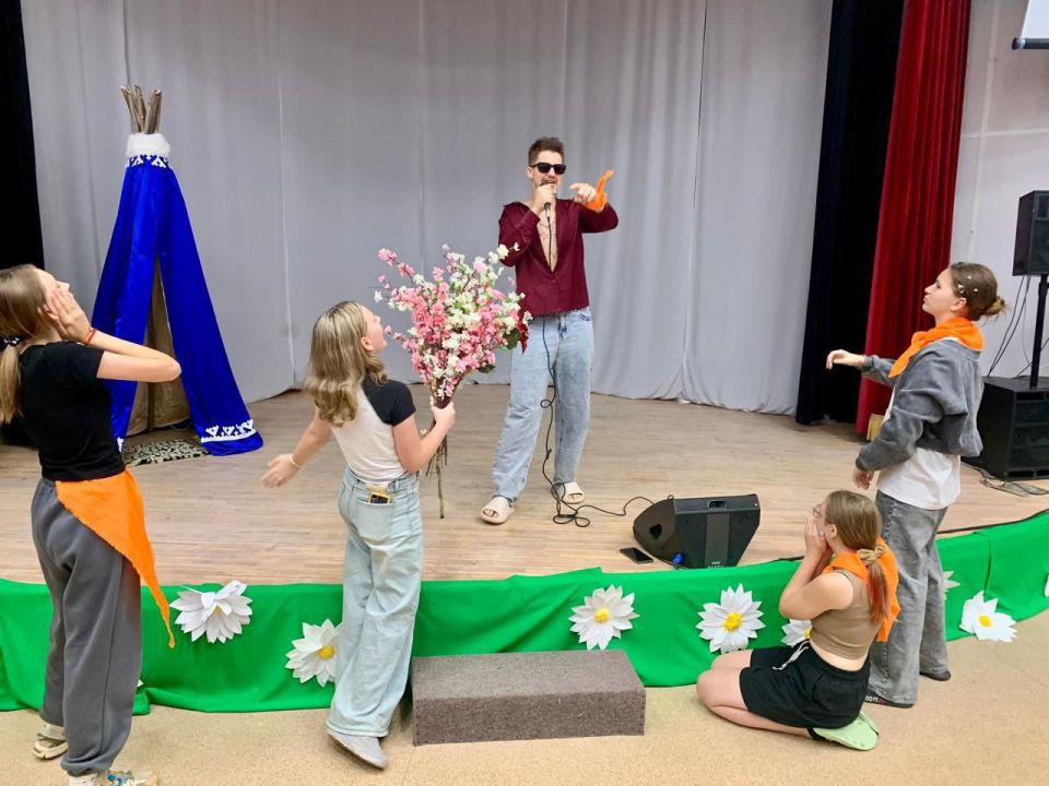 В Сургутском многопрофильном реабилитационном центре для инвалидов состоялось торжественное открытие первой смены лагеря «Лето в Югре» В Сургутском многопрофильном реабилитационном центре для инвалидов состоялось торжественное открытие первой смены лагеря «Лето в Югре»