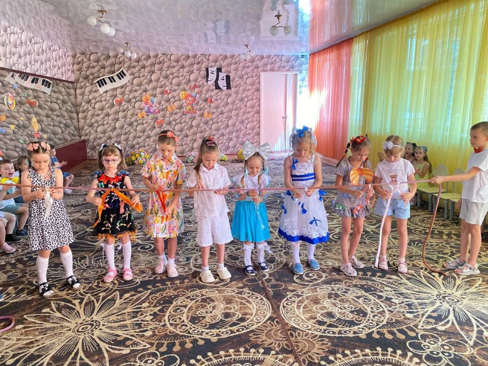 ДЕНЬ БАНТИКОВ В ГКДОУ "ДЕТСКИЙ САД № 190 Г.О. МАКЕВКА" ДНР ДЕНЬ БАНТИКОВ В ГКДОУ "ДЕТСКИЙ САД № 190 Г.О. МАКЕВКА" ДНР