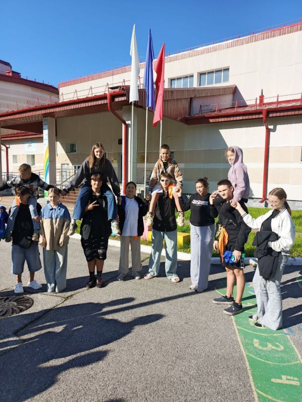 В Сургутском многопрофильном реабилитационном центре для инвалидов состоялось торжественное открытие первой смены лагеря «Лето в Югре» В Сургутском многопрофильном реабилитационном центре для инвалидов состоялось торжественное открытие первой смены лагеря «Лето в Югре»