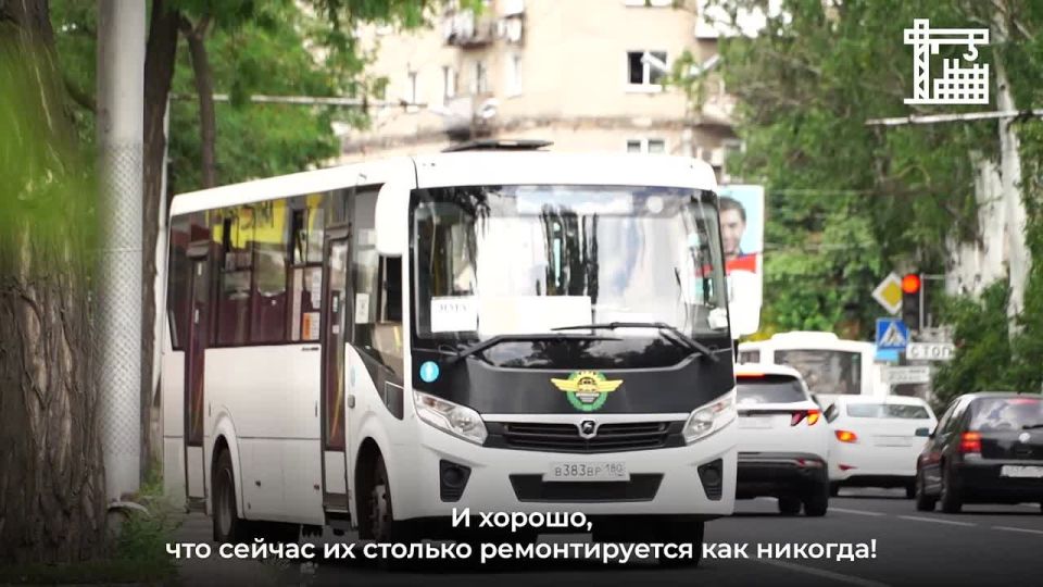 «Еще несколько месяцев назад здесь была яма на яме. Сейчас асфальт ровный, как и должен быть»