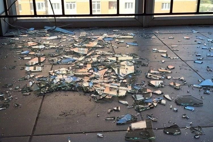 Более 40 тысяч абонентов без света, пострадали два человека: последствия массированного обстрела ВСУ Донецка ночью 29 июля Более 40 тысяч абонентов без света, пострадали два человека: последствия массированного обстрела ВСУ Донецка ночью 29 июля