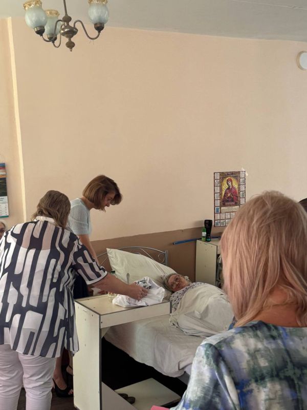 ,      ..        ,        ...