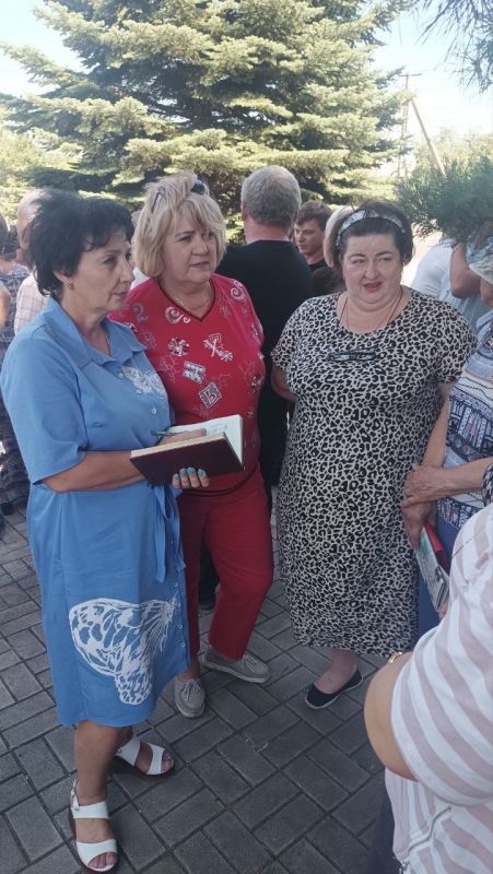 Валентина Харлашка: Вчера приняла участие во встрече с жителями посёлка Ясиновка, обсудили проблемные вопросы Валентина Харлашка: Вчера приняла участие во встрече с жителями посёлка Ясиновка, обсудили проблемные вопросы