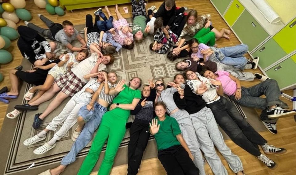 , 01  2025 ,       - ()           ...