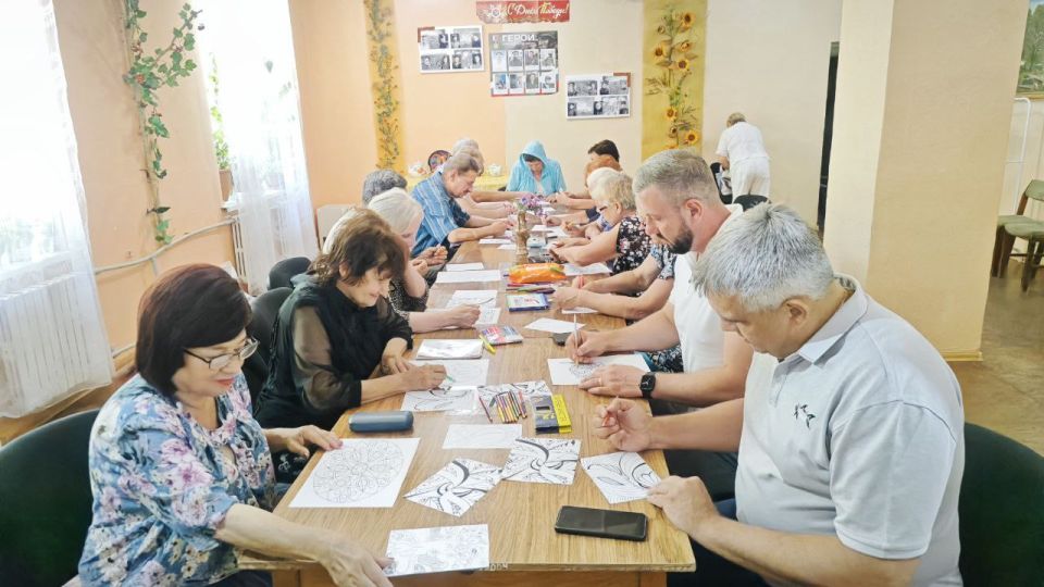 01               ,        , ...