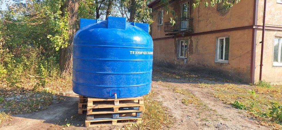 Установка ёмкости для разбора воды населением в пос Установка ёмкости для разбора воды населением в пос