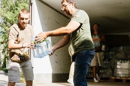 «Работа сложная, но мы делаем все возможное»: Народный фронт помогает справиться с водным кризисом в ДНР «Работа сложная, но мы делаем все возможное»: Народный фронт помогает справиться с водным кризисом в ДНР