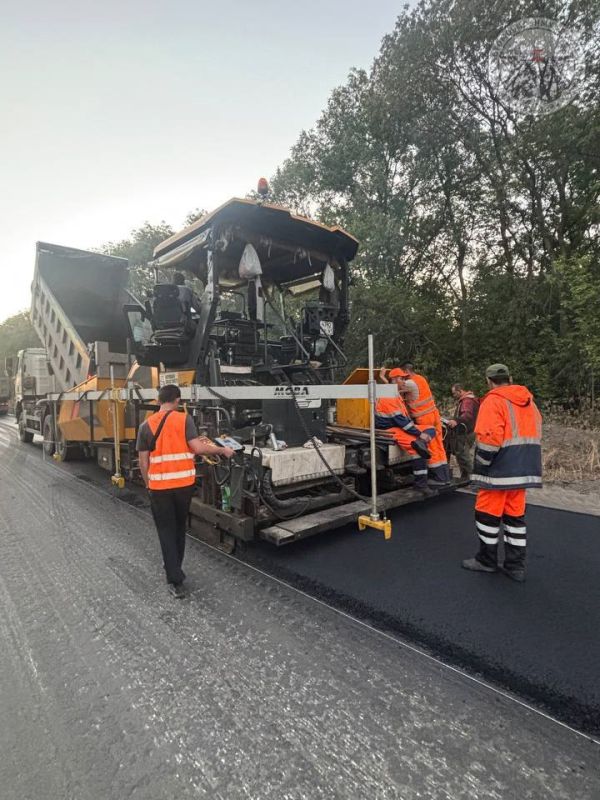 Отремонтировали 29 улиц: в Донецко-Макеевской агломерации дорожники работают круглосуточно Отремонтировали 29 улиц: в Донецко-Макеевской агломерации дорожники работают круглосуточно