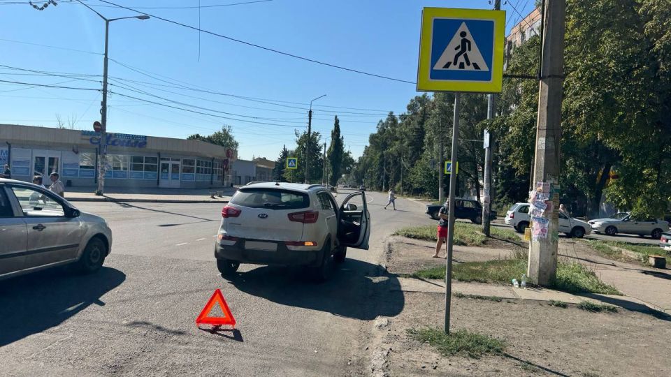 Полицейские проводят проверку по факту ДТП с пострадавшим пешеходом