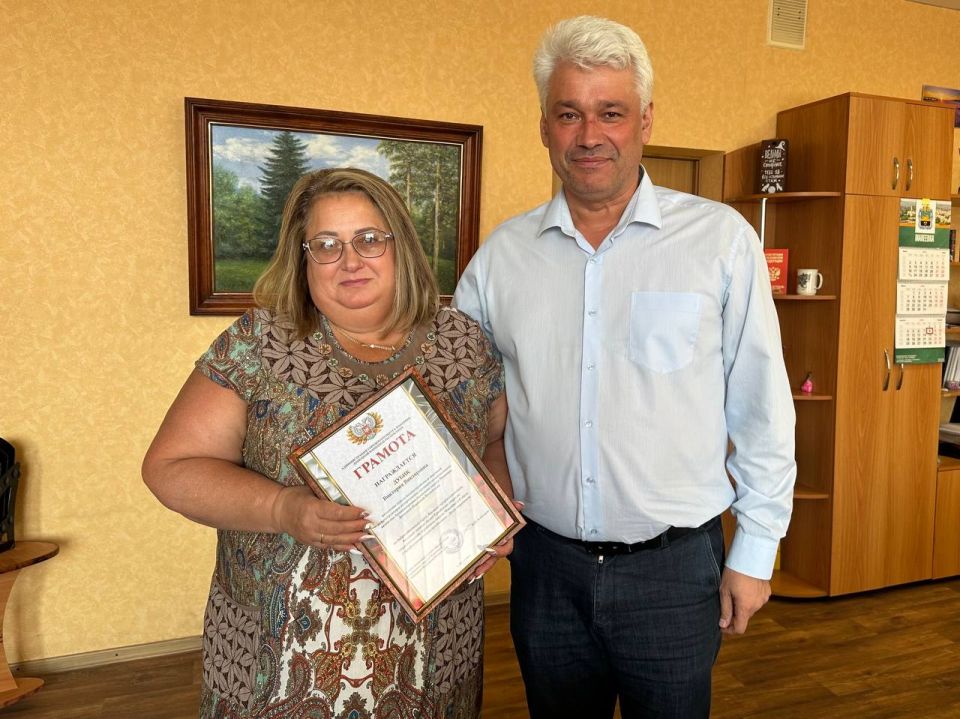 В Макеевке состоялось торжественное чествование строителей, в честь профессионального праздника В Макеевке состоялось торжественное чествование строителей, в честь профессионального праздника