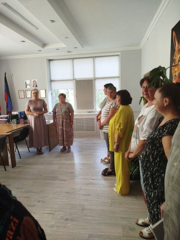 По поручению Главы ДНР состоялась рабочая встреча с коллективом филиала № 19 Республиканского центра по предоставлению мер социальной поддержки в Мариуполе По поручению Главы ДНР состоялась рабочая встреча с коллективом филиала № 19 Республиканского центра по предоставлению мер социальной поддержки в Мариуполе