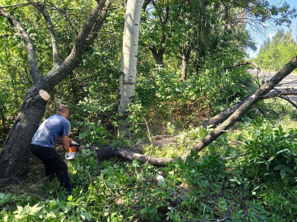 В Кировском внутригородском районе проведены работы по устранению аварийных ситуаций