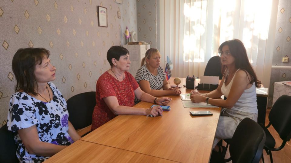 В Кировском внутригородском районе прошла встреча с трудовым коллективом