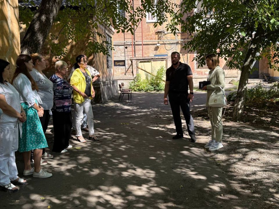 Александра Усачева продолжает работу с гражданами Александра Усачева продолжает работу с гражданами