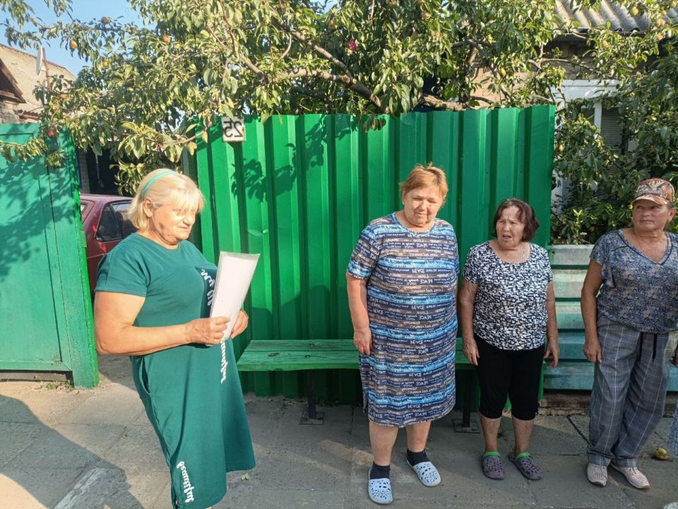 С целью наведения надлежащего санитарного порядка в преддверии празднования 82-й годовщины освобождения Макеевки и Донбасса от немецко-фашистских захватчиков и Дня города Макеевка предприятия, организации и учреждения района... С целью наведения надлежащего санитарного порядка в преддверии празднования 82-й годовщины освобождения Макеевки и Донбасса от немецко-фашистских захватчиков и Дня города Макеевка предприятия, организации и учреждения района...