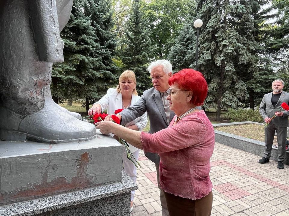 ,      ,                 ,   ...