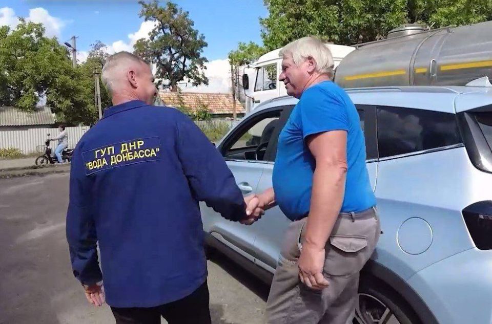 Глава ДНР Денис Пушилин сообщил, что строительство водоводов из Углегорского и Павлопольского водохранилищ идет с опережением графика Глава ДНР Денис Пушилин сообщил, что строительство водоводов из Углегорского и Павлопольского водохранилищ идет с опережением графика