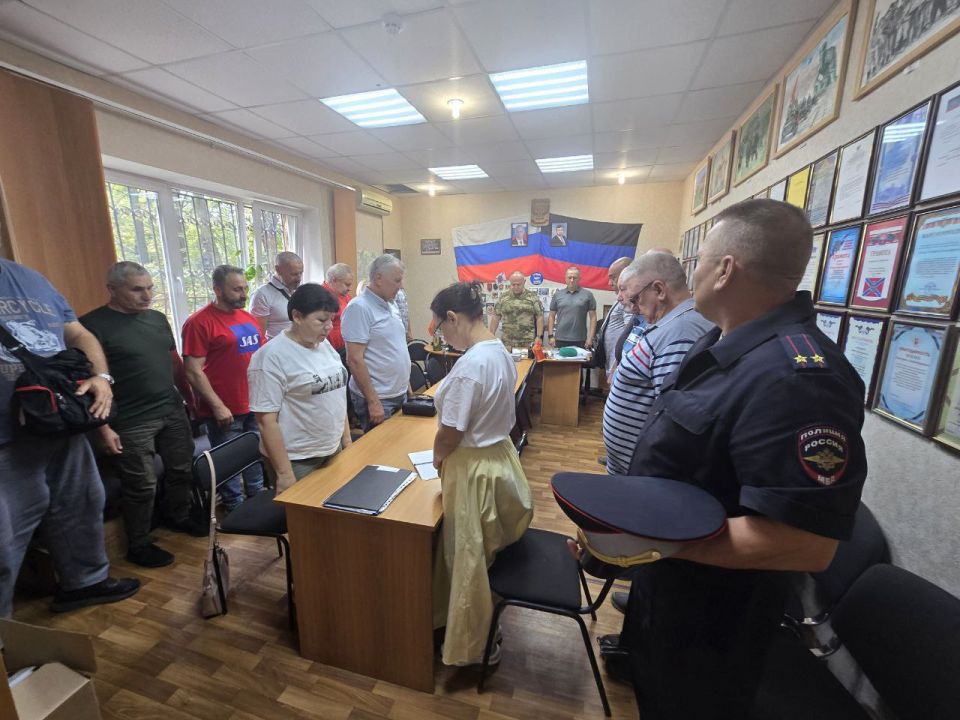 Дмитрий Огилец: 6 сентября 2025 года состоялось очередное расширенное правление Макеевской городской «Российский Союз ветеранов Афганистана и специальных военных операций».  Дмитрий Огилец: 6 сентября 2025 года состоялось очередное расширенное правление Макеевской городской «Российский Союз ветеранов Афганистана и специальных военных операций».