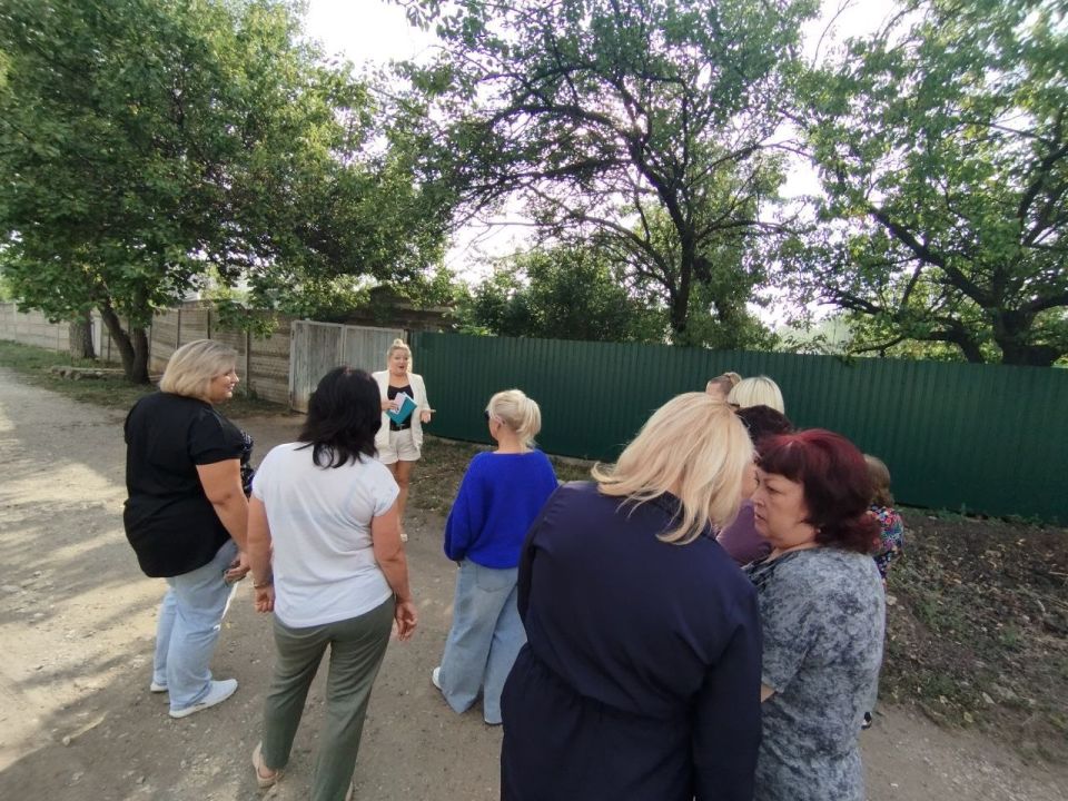 8 сентября лидер общественного мнения Анна Первий провела встречу с жителями жилого массива Карла Маркса возле дома № 4 по улице Кошевого