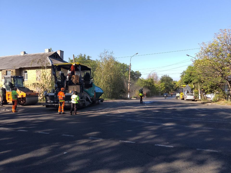 Сегодня, 8 сентября, подрядная организация продолжает работы по ремонту асфальтового покрытия автодорог Сегодня, 8 сентября, подрядная организация продолжает работы по ремонту асфальтового покрытия автодорог