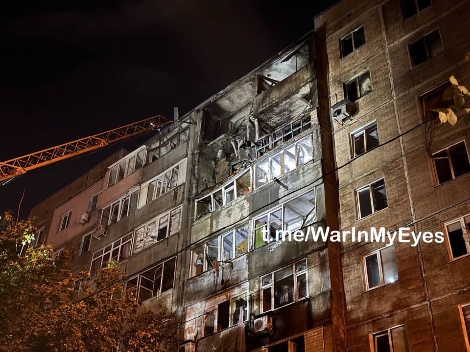 18+.            ,       ,   6 