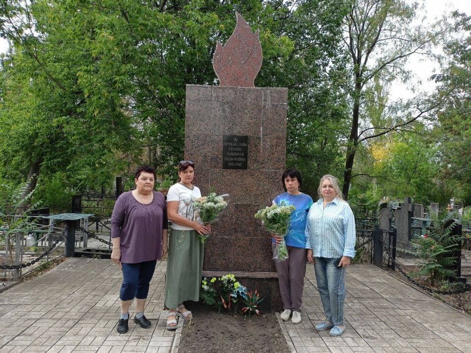 8 сентября 1941 года начался один из самых трагических эпизодов Великой Отечественной войны — блокада Ленинграда 8 сентября 1941 года начался один из самых трагических эпизодов Великой Отечественной войны — блокада Ленинграда