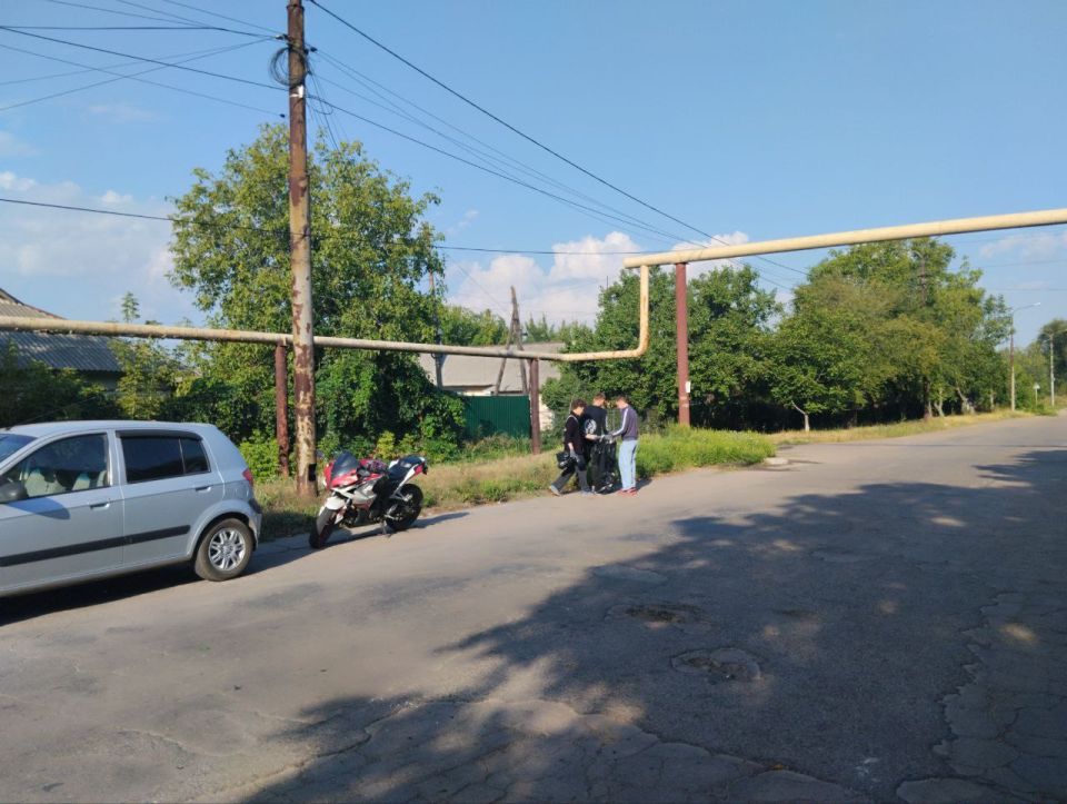 С целью наведения надлежащего санитарного порядка в преддверии празднования Дня города Макеевка предприятия, организации и учреждения района продолжают проводить субботники на закрепленных и прилегающих к ним территориях С целью наведения надлежащего санитарного порядка в преддверии празднования Дня города Макеевка предприятия, организации и учреждения района продолжают проводить субботники на закрепленных и прилегающих к ним территориях