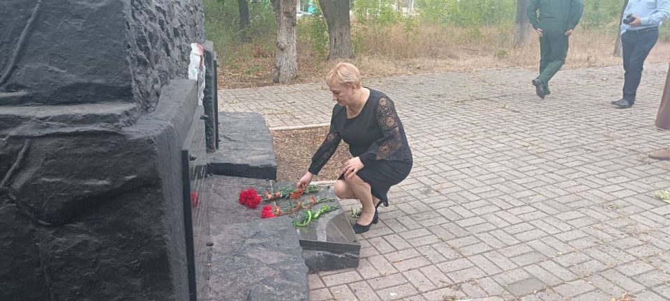 Депутаты #Комитет_по_труду_занятости_социальной_политики_и_делам_ветеранов продолжают работать с жителями Донецкой Народной Республики Депутаты #Комитет_по_труду_занятости_социальной_политики_и_делам_ветеранов продолжают работать с жителями Донецкой Народной Республики