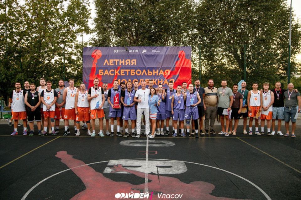 В Донецке прошел Финал Летней Молодежной Баскетбольной Лиги Донбасса, сообщил врио министра спорта и туризма ДНР Евгений Ширшов: