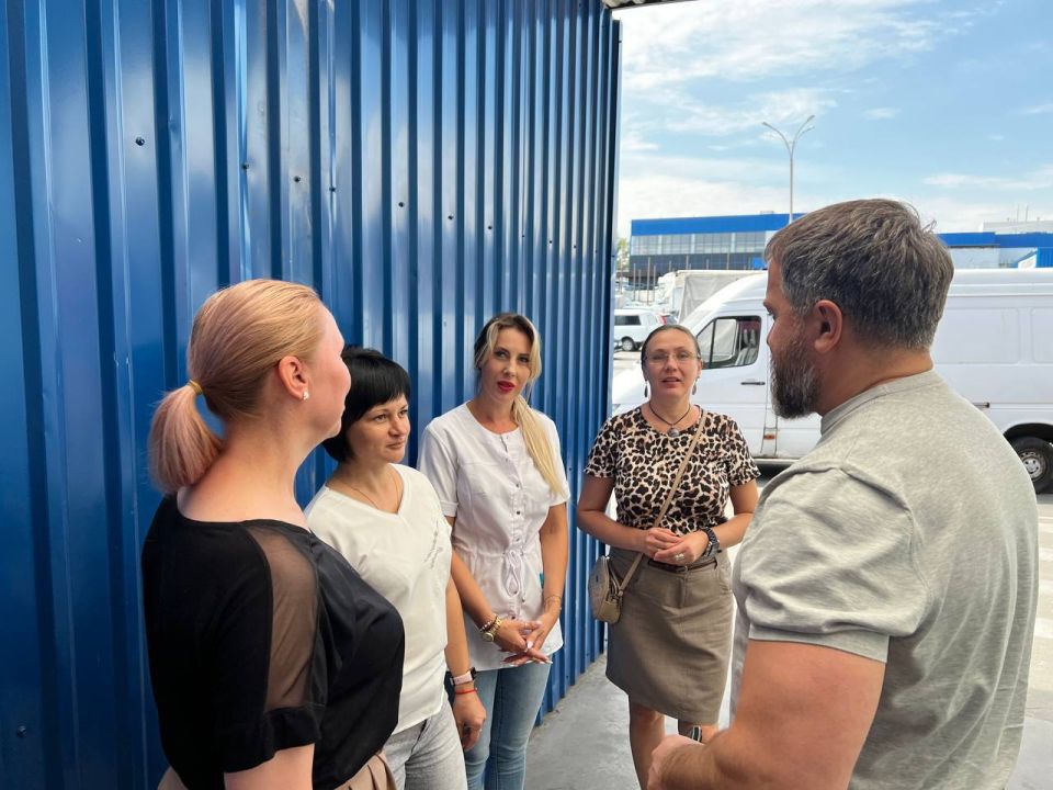 9 сентября, депутат Макеевского городского совета Геннадий Гальчук провел встречу по адресу: г. Макеевка, ул. 250–летия Донбасса, 74 9 сентября, депутат Макеевского городского совета Геннадий Гальчук провел встречу по адресу: г. Макеевка, ул. 250–летия Донбасса, 74