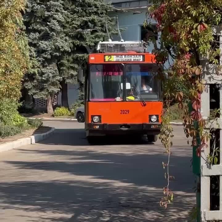 Маршруты Макеевки пополнились обновленными троллейбусами