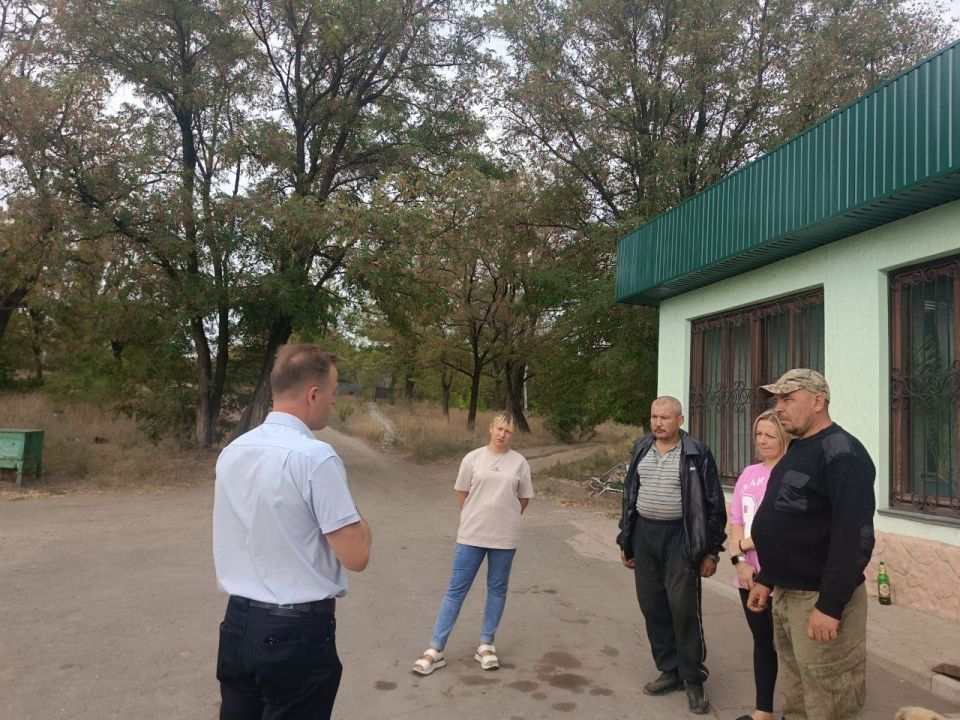 В Кировском внутригородском районе прошла встреча с населением В Кировском внутригородском районе прошла встреча с населением