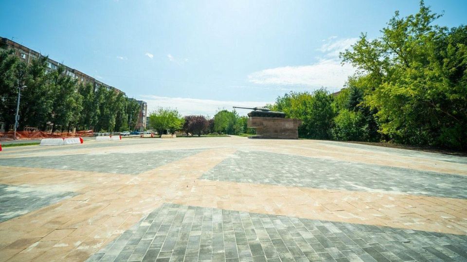 Депстрой Югры оценил ход работ на объектах восстановления в Макеевке Депстрой Югры оценил ход работ на объектах восстановления в Макеевке