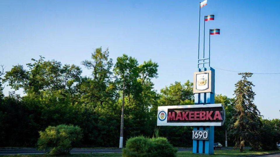 Депстрой Югры оценил ход работ на объектах восстановления в Макеевке