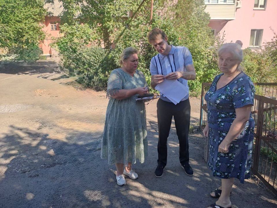 #80регион. В рамках поручения Главы ДНР Дениса Пушилина, 11 сентября первый заместитель руководителя Управы Кировского внутригородского района Администрации городского округа Макеевка Алексей Еськов провел встречу с жителями...
