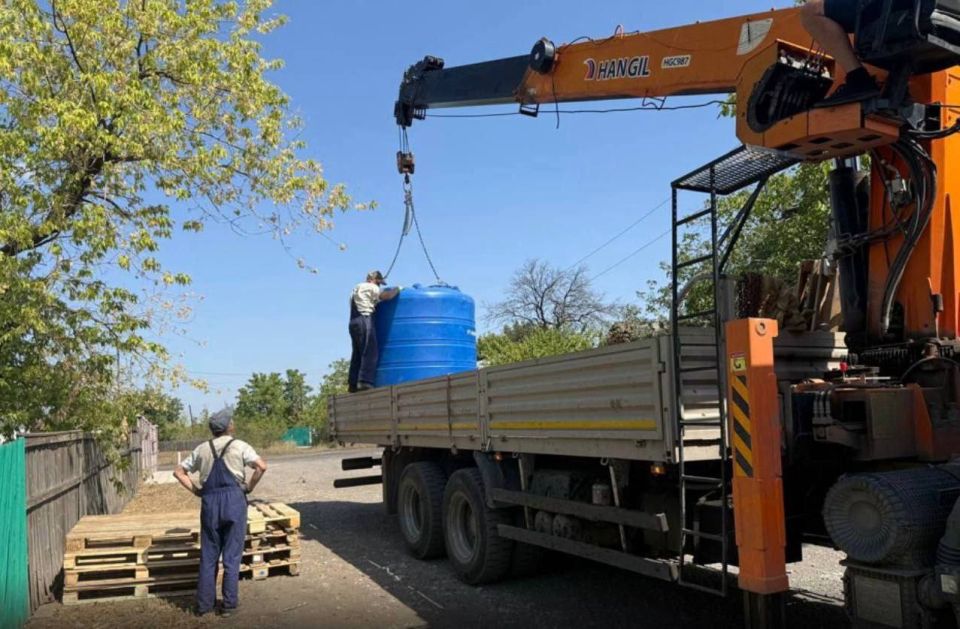 В Макеевке на сегодняшний день установили порядка 247 емкостей с водой В Макеевке на сегодняшний день установили порядка 247 емкостей с водой