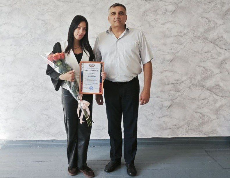 12 сентября, руководитель Управы Кировского внутригородского района Администрации городского округа Макеевка Донецкой Народной Республики Андрей Хорошко отметил благодарностью и поздравил с днем рождения директора...