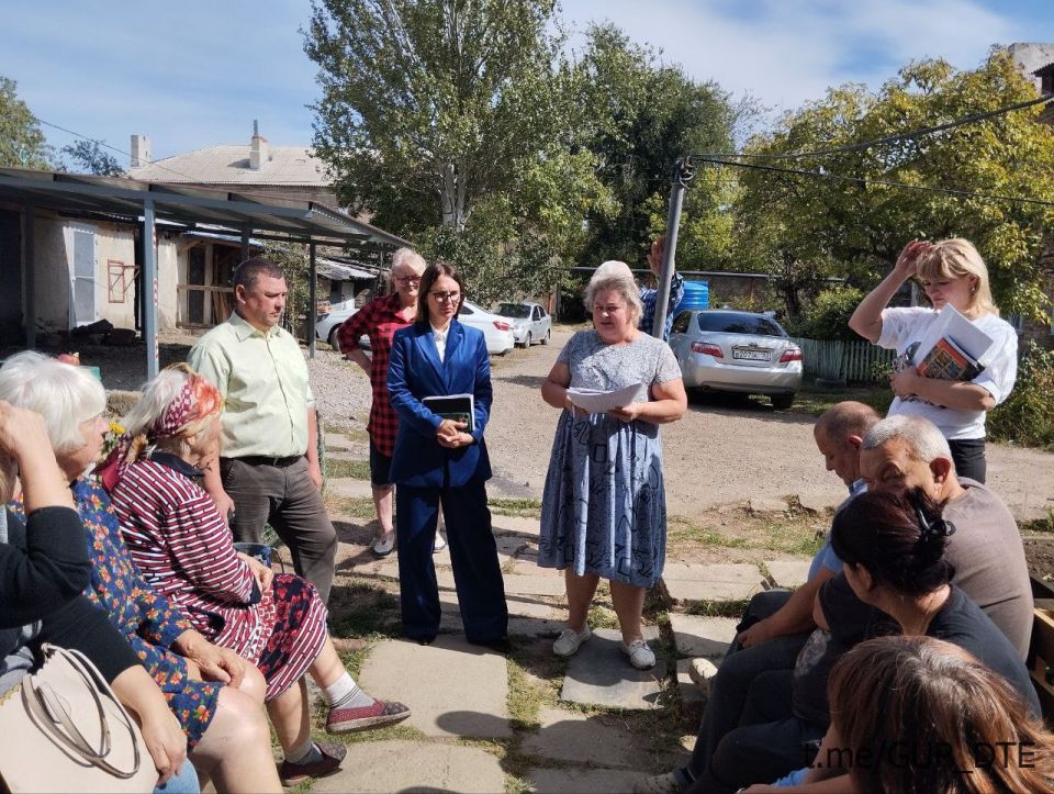 СХОДЫ ГРАЖДАН – ЭТО ПУТЬ К УСТАНОВЛЕНИЮ ПРЯМОГО ДИАЛОГА С ПОТРЕБИТЕЛЕМ СХОДЫ ГРАЖДАН – ЭТО ПУТЬ К УСТАНОВЛЕНИЮ ПРЯМОГО ДИАЛОГА С ПОТРЕБИТЕЛЕМ