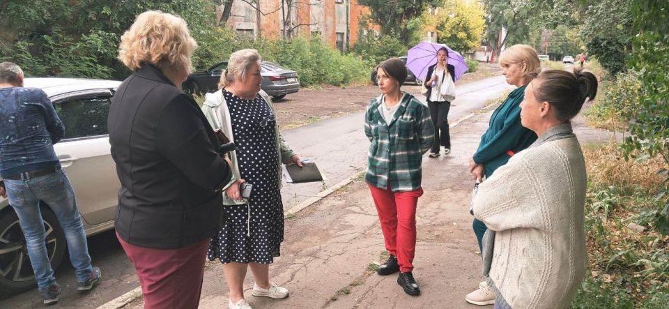 Сегодня, 18 сентября, заместитель руководителя Управы Центрально-Городского внутригородского района Лариса Онищенко и представитель Филиала «Макеевкатеплосеть» ГУП ДНР «ДОНБАССТЕПЛОЭНЕРГО» Жанна Анатольевна Ямпольская ... Сегодня, 18 сентября, заместитель руководителя Управы Центрально-Городского внутригородского района Лариса Онищенко и представитель Филиала «Макеевкатеплосеть» ГУП ДНР «ДОНБАССТЕПЛОЭНЕРГО» Жанна Анатольевна Ямпольская ...