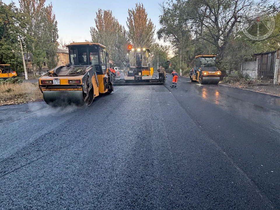 Донецк меняется: уже восстановлено 26 улиц, впереди — Ленинский проспект Донецк меняется: уже восстановлено 26 улиц, впереди — Ленинский проспект