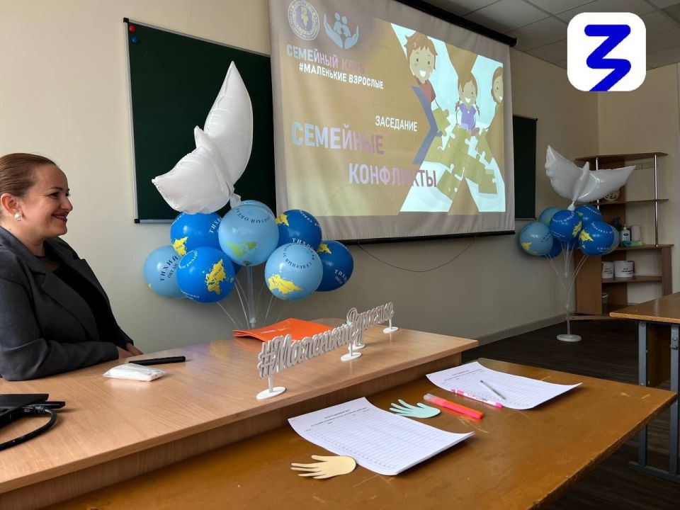 Творческая встреча семейного клуба «Маленькие&Взрослые» Творческая встреча семейного клуба «Маленькие&Взрослые»