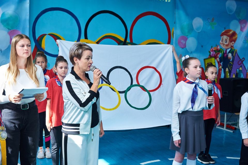 СПОРТ ВО ИМЯ МИРА. 19 сентября 2025 года в ГБОУ "НШ № 5 Г.О. МАКЕЕВКА" состоялась торжественная церемония Открытия Малых Олимпийских игр, посвященная Международному дню мира под девизом "Спорт во имя мира" Это мероприятие...