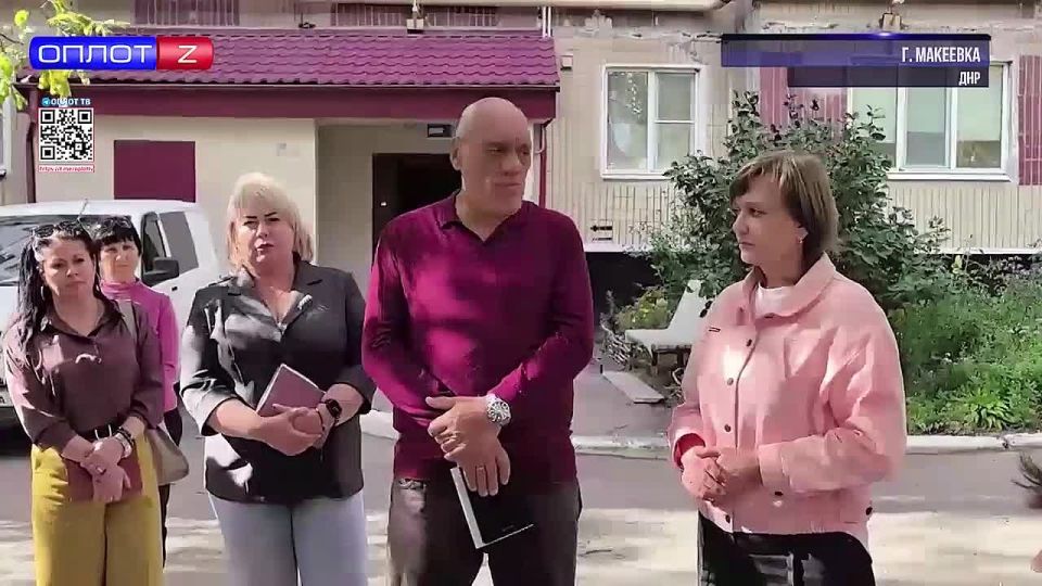 «Что у вас с водой?», — первый вопрос, который традиционно задаёт советник Главы ДНР Елена Никитина на сходах граждан